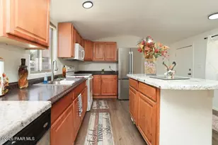 20827 E Cedar Dr, Mayer, AZ 86333 - Photo 10