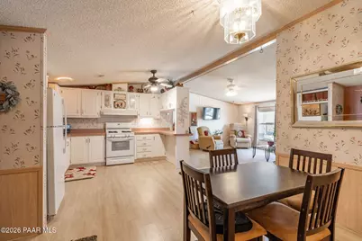 633 N Vermillion Drive, Dewey-Humboldt, AZ 86327 - Photo 10