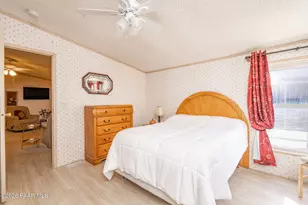 633 N Vermillion Dr, Dewey-Humboldt, AZ 86327 - Photo 14