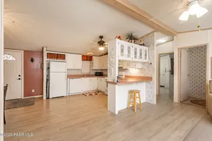 633 N Vermillion Dr, Dewey-Humboldt, AZ 86327 - Photo 8