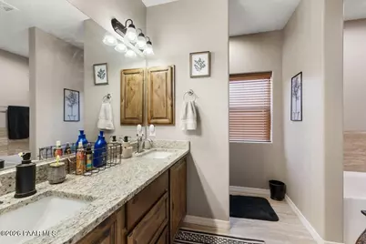 9375 E Serpentine Lane, Prescott Valley, AZ 86314 - Photo 8