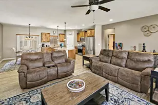 9375 E Serpentine Ln, Prescott Valley, AZ 86314 - Photo 12