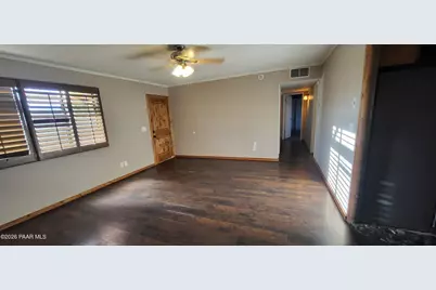 7639 E Paseo Hermoso, Prescott Valley, AZ 86314 - Photo 2
