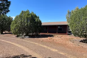 9 Keller Pl, Ash Fork, AZ 86320 - Photo 8