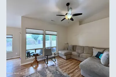 6622 E Farmstead Road, Prescott Valley, AZ 86314 - Photo 10