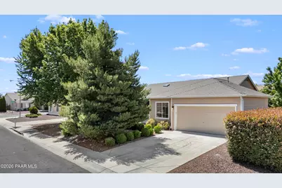 7673 E Circle Wagons Way, Prescott Valley, AZ 86315 - Photo 2