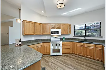 2240 Mission Way, Prescott, AZ 86301 - Photo 10