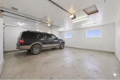 9410 E Slash Arrow Drive, Prescott Valley, AZ 86315 - Photo 32