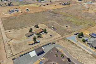 9410 E Slash Arrow Dr, Prescott Valley, AZ 86315 - Photo 10