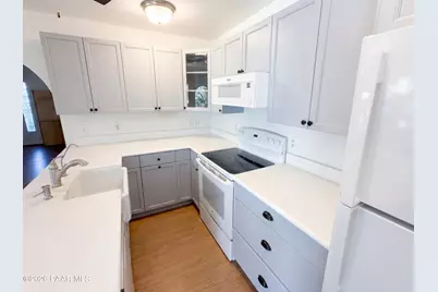 16813 W Shrine Drive, Yarnell, AZ 85362 - Photo 6