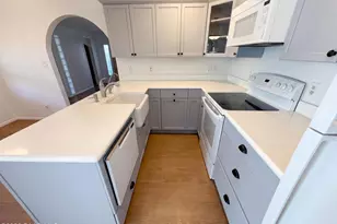 16813 W Shrine Dr, Yarnell, AZ 85362 - Photo 2