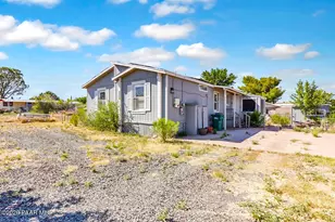 20562 E Park View Ln, Mayer, AZ 86333 - Photo 10