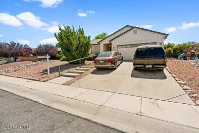 7371 N Summit View Drive, Prescott Valley, AZ 86315 - Photo 1