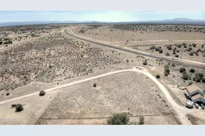 24660 N Rj Way, Paulden, AZ 86334 - Photo 12