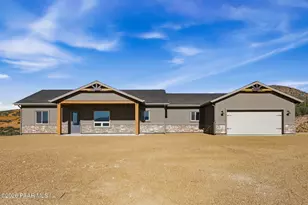 2929 S Rancho Pl, Dewey-Humboldt, AZ 86329 - Photo 4