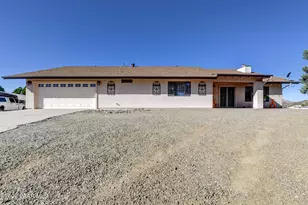 1086 N Broken Wagon Trail, Dewey-Humboldt, AZ 86327 - Photo 34