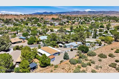 10389 E Brangus Lane, Dewey-Humboldt, AZ 86327 - Photo 26