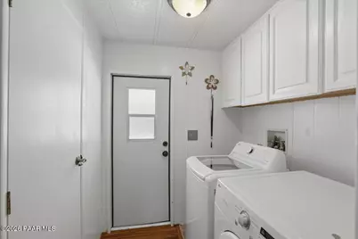 10389 E Brangus Lane, Dewey-Humboldt, AZ 86327 - Photo 18