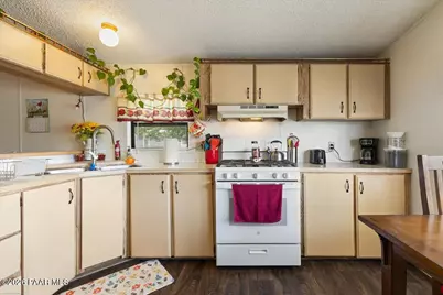 7850 E Broken Wagon Way, Prescott Valley, AZ 86314 - Photo 10
