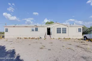 2450 W Gunsite Rd, Paulden, AZ 86334 - Photo 4