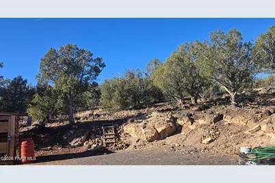 9938 W Gleed Station Road, Ash Fork, AZ 86320 - Photo 4