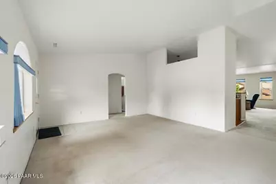7456 N Summit View Drive, Prescott Valley, AZ 86315 - Photo 6