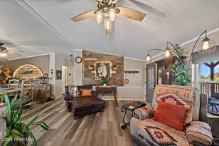 610 W Valleri Ann Rd, Paulden, AZ 86334 - Photo 10