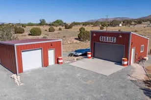 610 W Valleri Ann Rd, Paulden, AZ 86334 - Photo 46