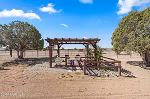 610 W Valleri Ann Rd, Paulden, AZ 86334 - Photo 66