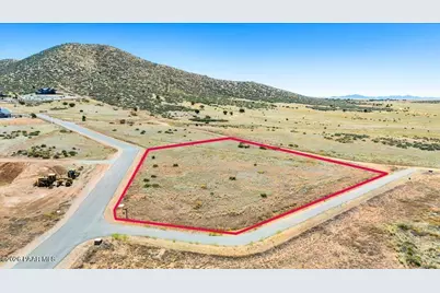 10709 E Stallion Way, Prescott Valley, AZ 86315 - Photo 1