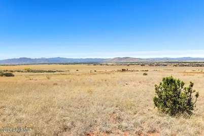 10709 E Stallion Way, Prescott Valley, AZ 86315 - Photo 10
