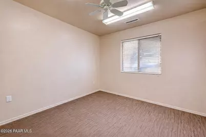 8056 E Valley Road, Prescott Valley, AZ 86314 - Photo 12