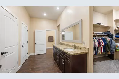 8558 N Grass Vly Lane, Prescott Valley, AZ 86315 - Photo 18
