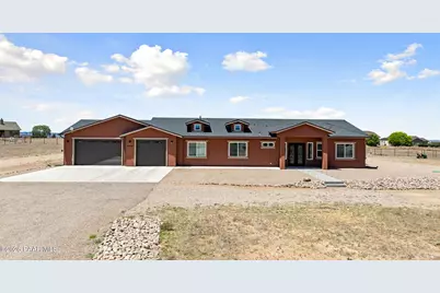8558 N Grass Vly Lane, Prescott Valley, AZ 86315 - Photo 1
