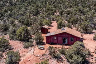 1038/1039 W Whiskey Run Rd, Seligman, AZ 86377 - Photo 4