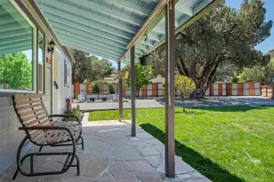 305 Robinson Dr, Prescott, AZ 86303 - Photo 6
