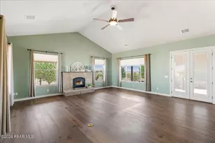 8970 N Crimson Canyon Rd, Prescott Valley, AZ 86315 - Photo 12