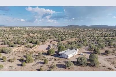2500 W Gunsite Road, Paulden, AZ 86334 - Photo 44