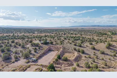 2500 W Gunsite Road, Paulden, AZ 86334 - Photo 88