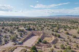 2500 W Gunsite Rd, Paulden, AZ 86334 - Photo 88