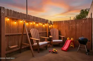302 W Flores St, Tucson, AZ 85705 - Photo 8