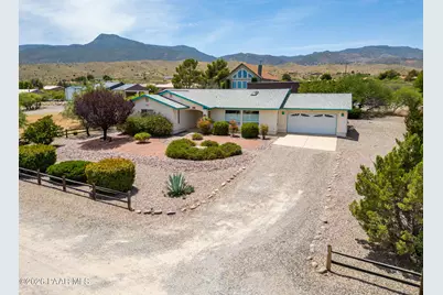 1080 Hummingbird Lane, Clarkdale, AZ 86324 - Photo 1