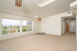 1080 Hummingbird Ln, Clarkdale, AZ 86324 - Photo 6