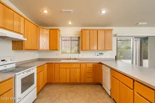 1080 Hummingbird Ln, Clarkdale, AZ 86324 - Photo 10