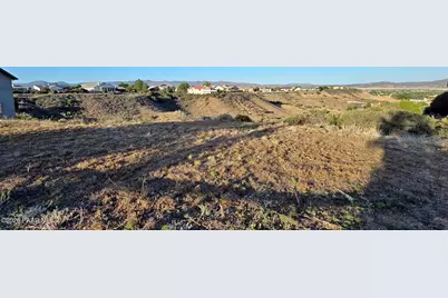 1401 N Fiesta Lane, Dewey-Humboldt, AZ 86327 - Photo 1