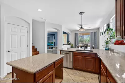26506 N 55th Drive, Phoenix, AZ 85083 - Photo 12