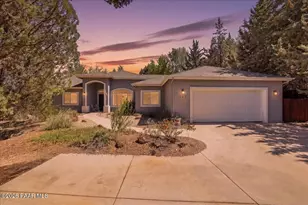 127 E Rosser St, Prescott, AZ 86301 - Photo 2