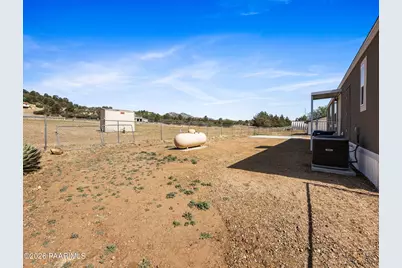 18296 S Frontier Road, Peeples Valley, AZ 86332 - Photo 26