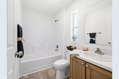 18296 S Frontier Road, Peeples Valley, AZ 86332 - Photo 4