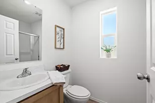18296 S Frontier Rd, Peeples Valley, AZ 86332 - Photo 24